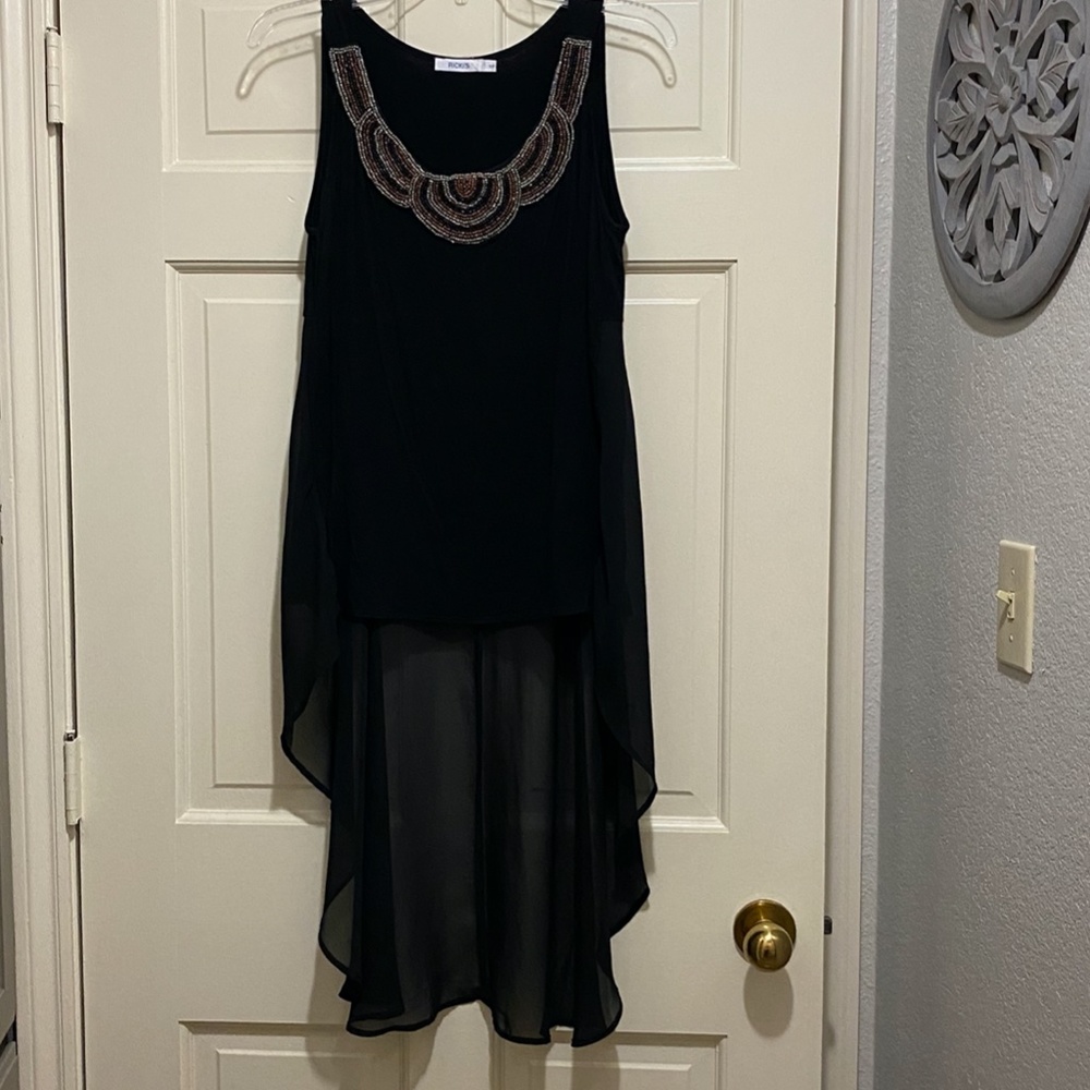 Ricki's Hi-Lo Beaded Tunic Top